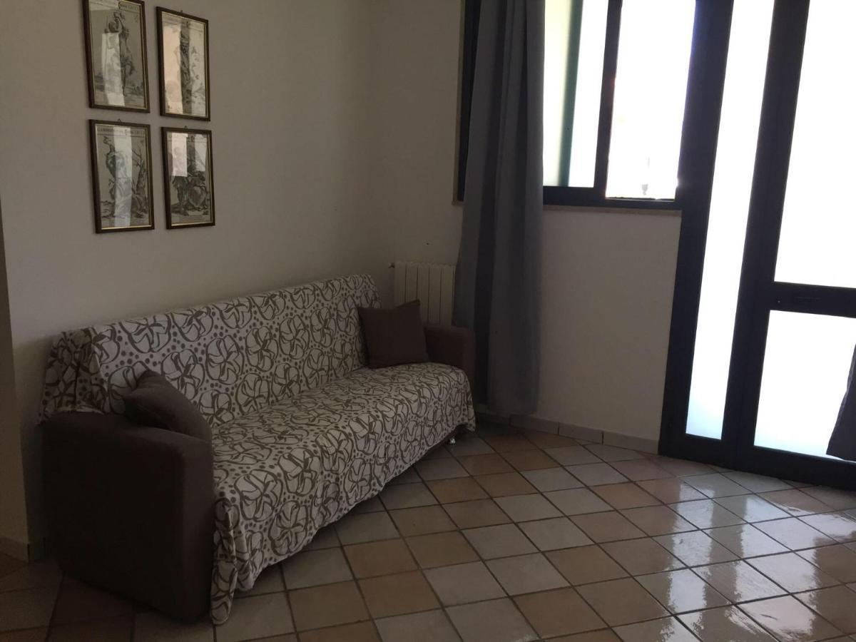 Affittasi Casa Vacanza A Casa Di Emma レヴェラーノ エクステリア 写真