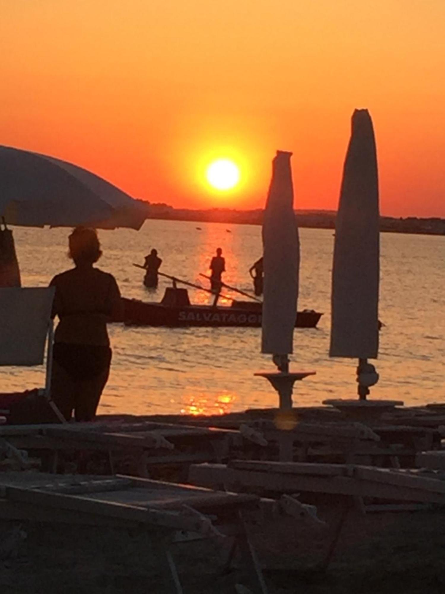 Affittasi Casa Vacanza A Casa Di Emma レヴェラーノ エクステリア 写真